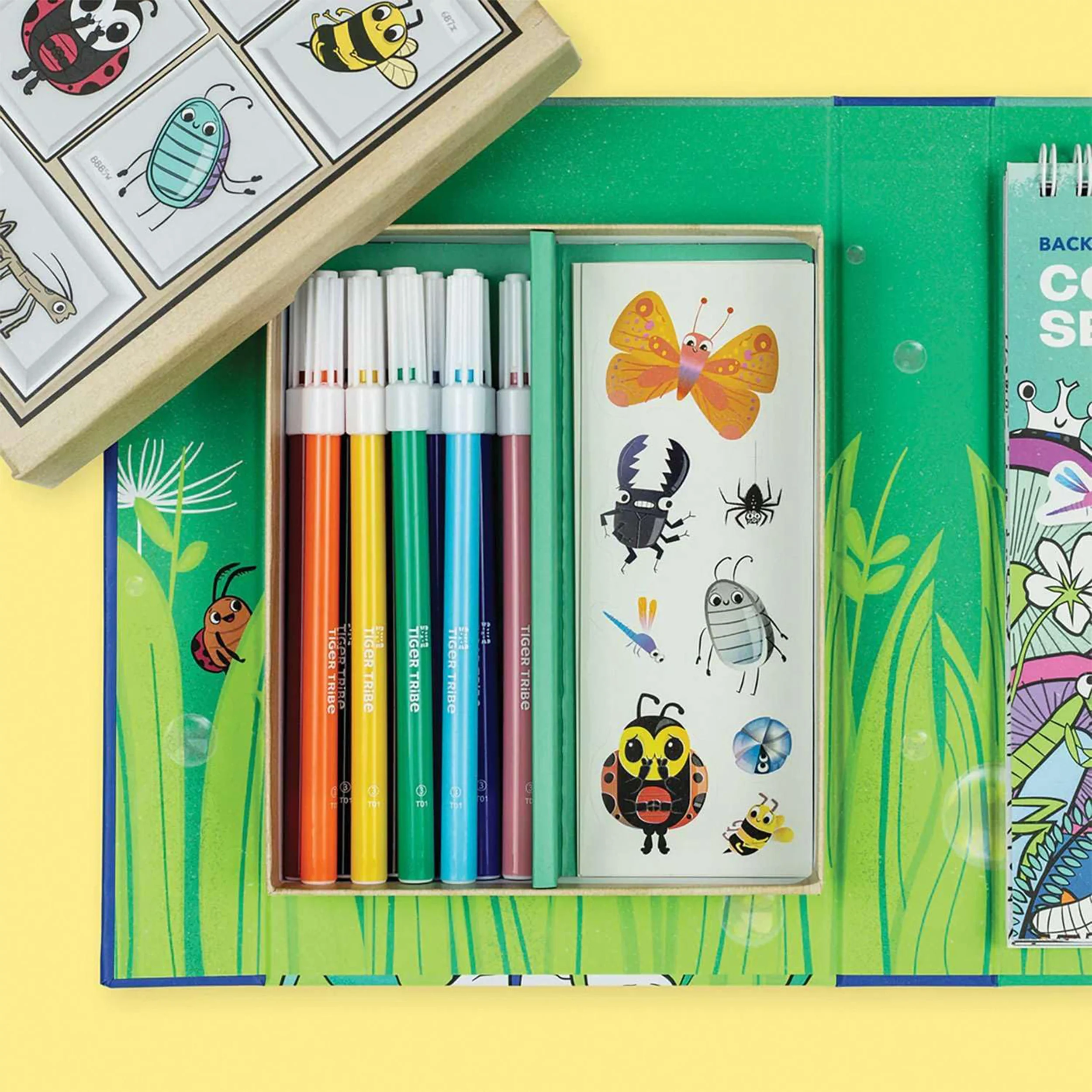 BACKYARD BUGS COLORING SET - Image 4