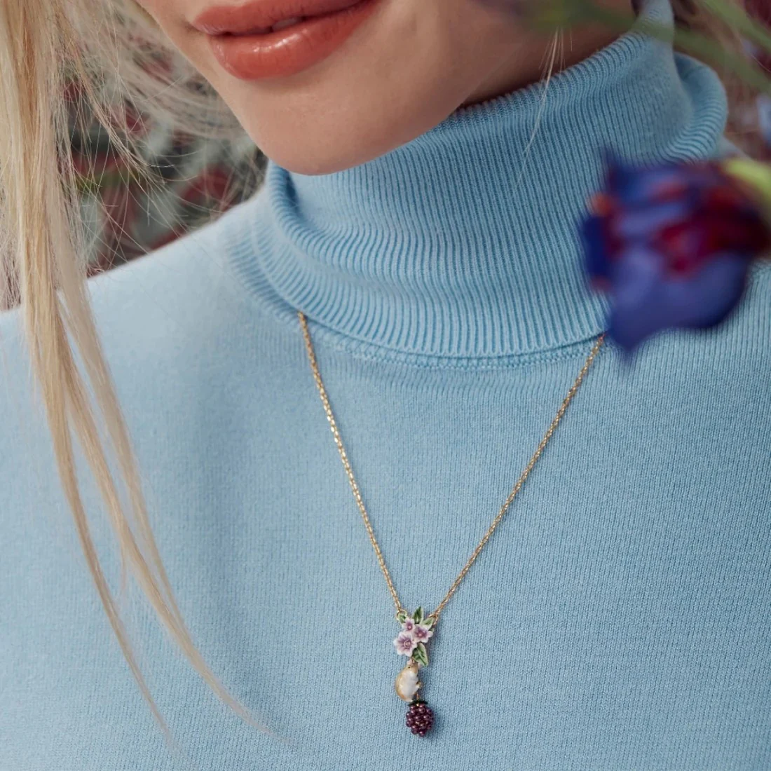 BLACKBERRY AND MOUSE NECKLACE - Image 2