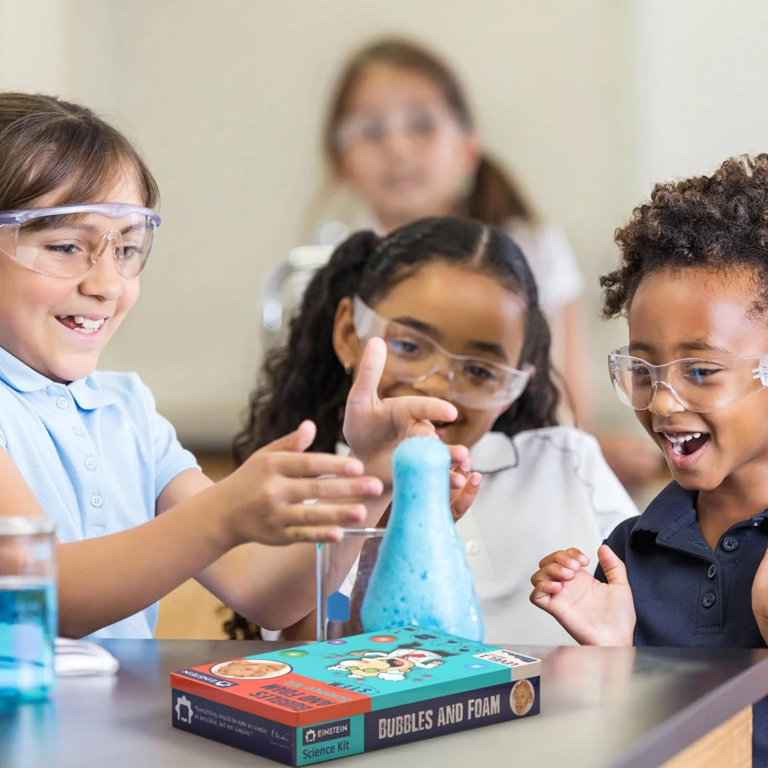 BUBBLES AND FOAM SCIENCE KIT - Image 3