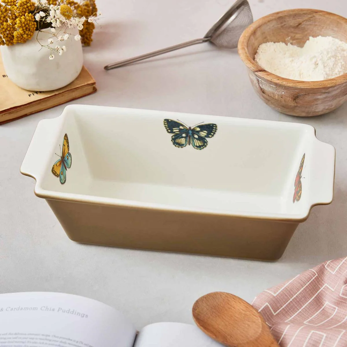 BUTTERFLY DETAIL CERAMIC LOAF PAN - Image 3