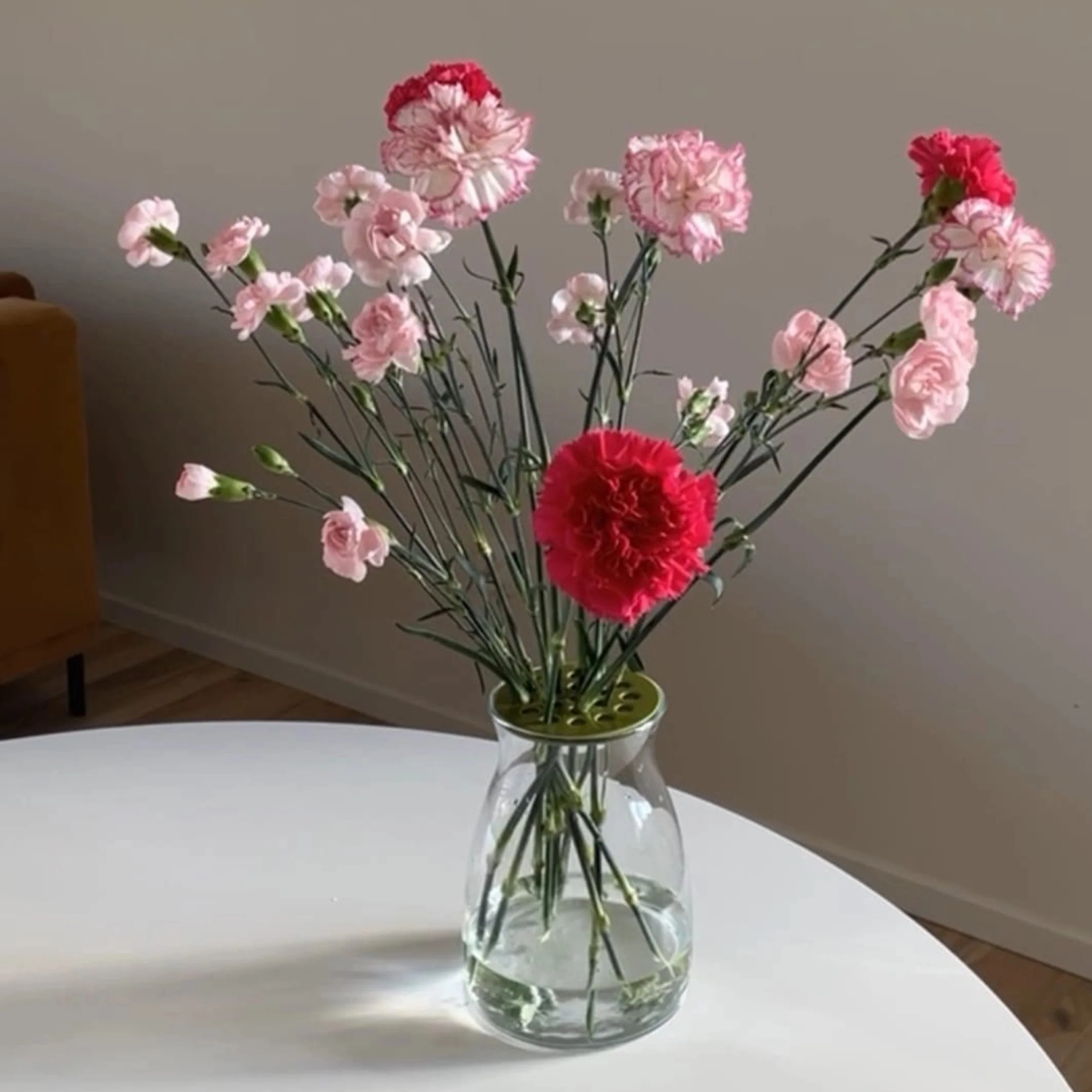 CERAMIC FLOWER ARRANGING DISC - Image 3
