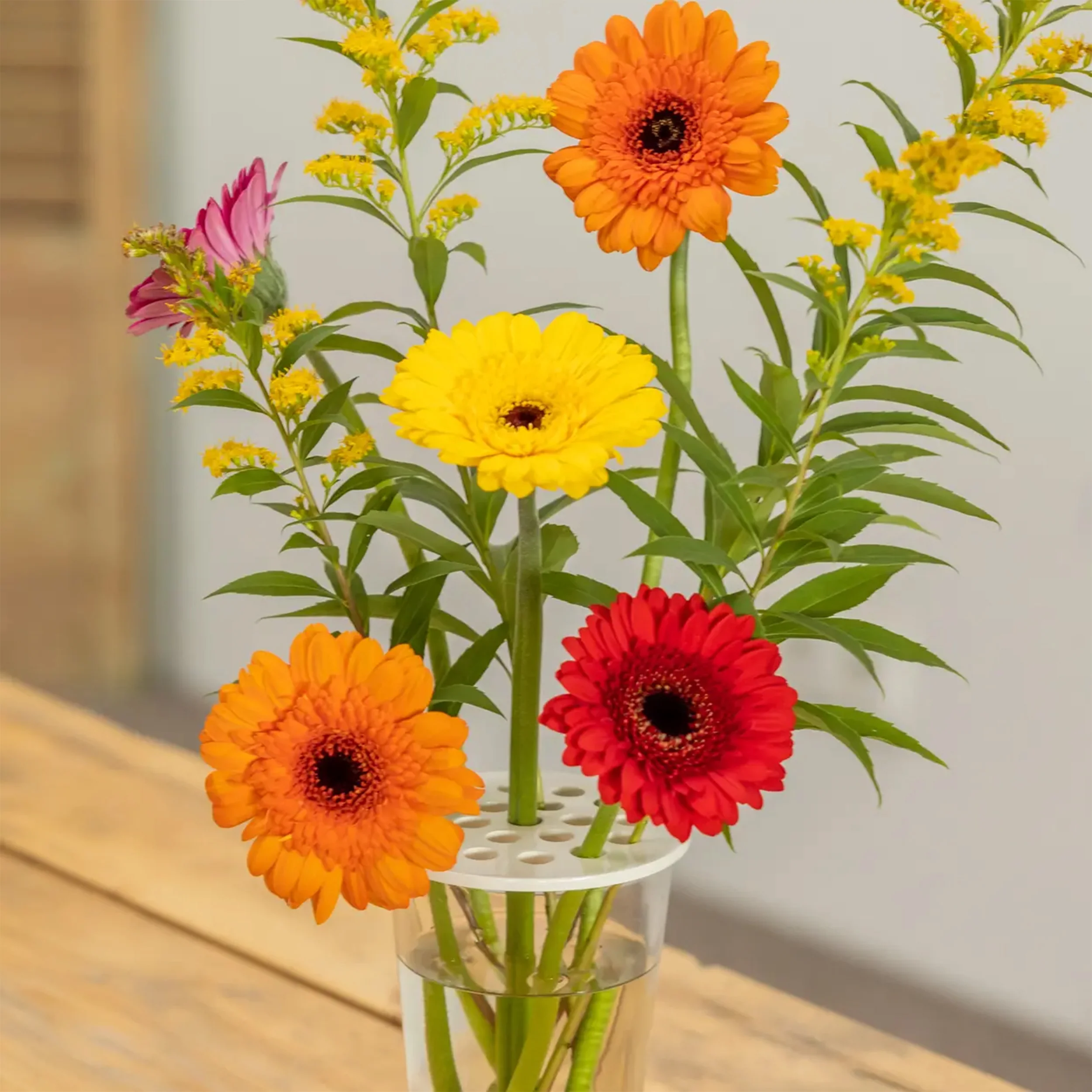 CERAMIC FLOWER ARRANGING DISC - Image 4