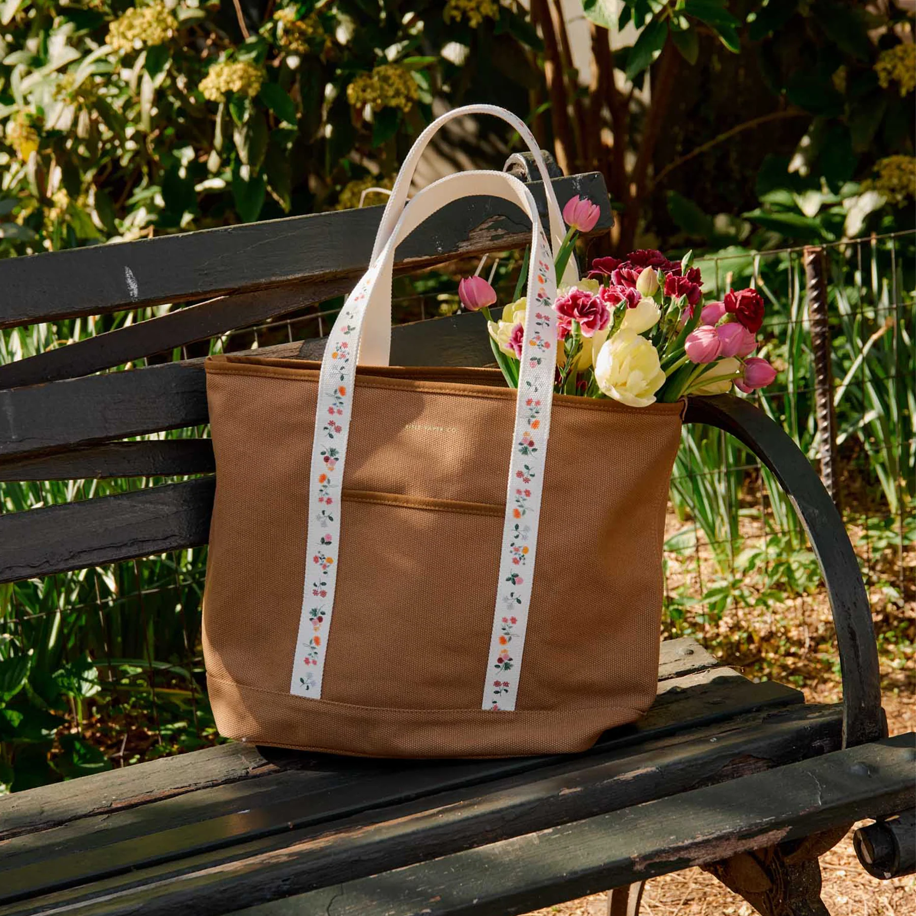 DITSY DAHLIA CANVAS CARRY ALL - Image 4