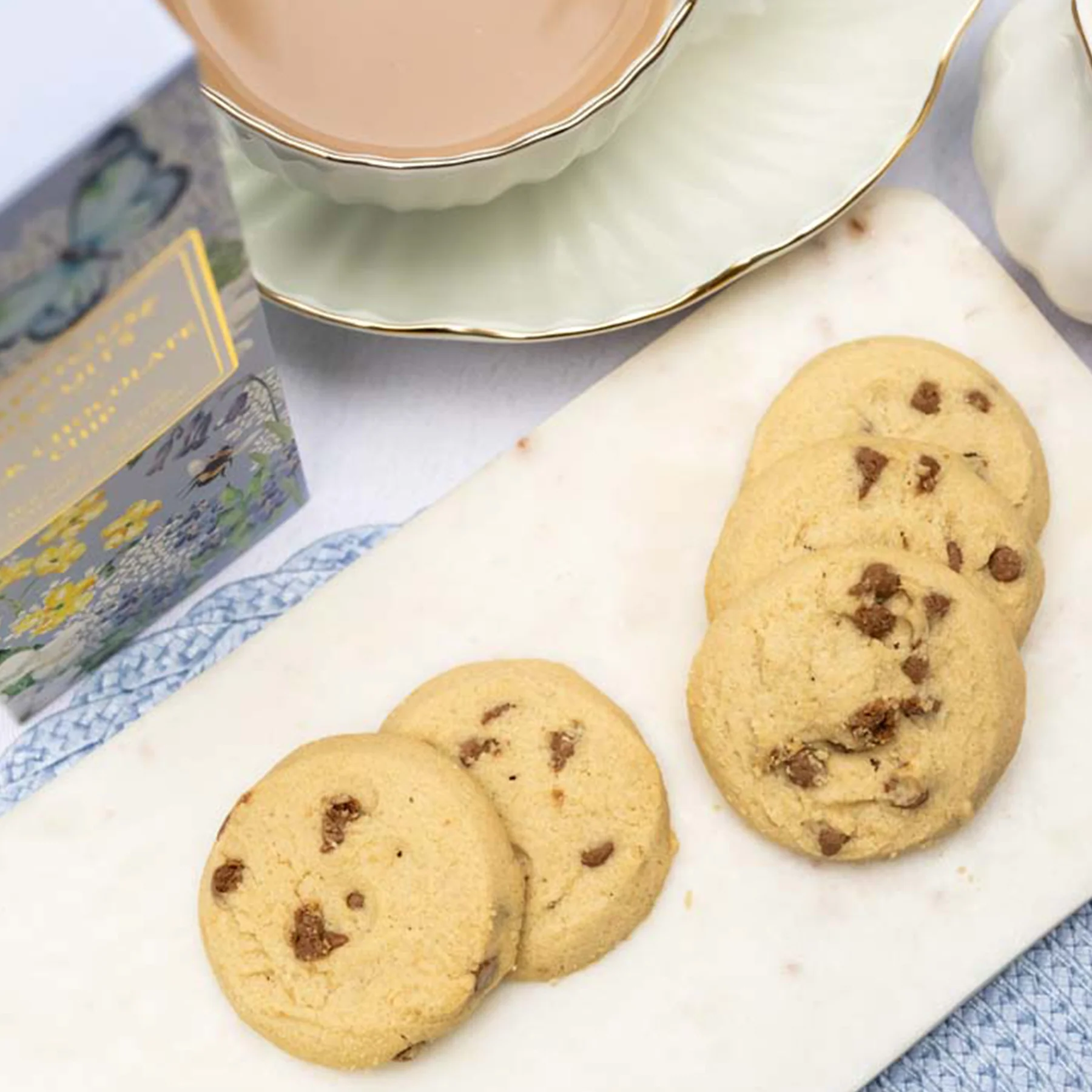 ENGLISH GARDEN MILK CHOCOLATE CHIP COOKIES - Image 3