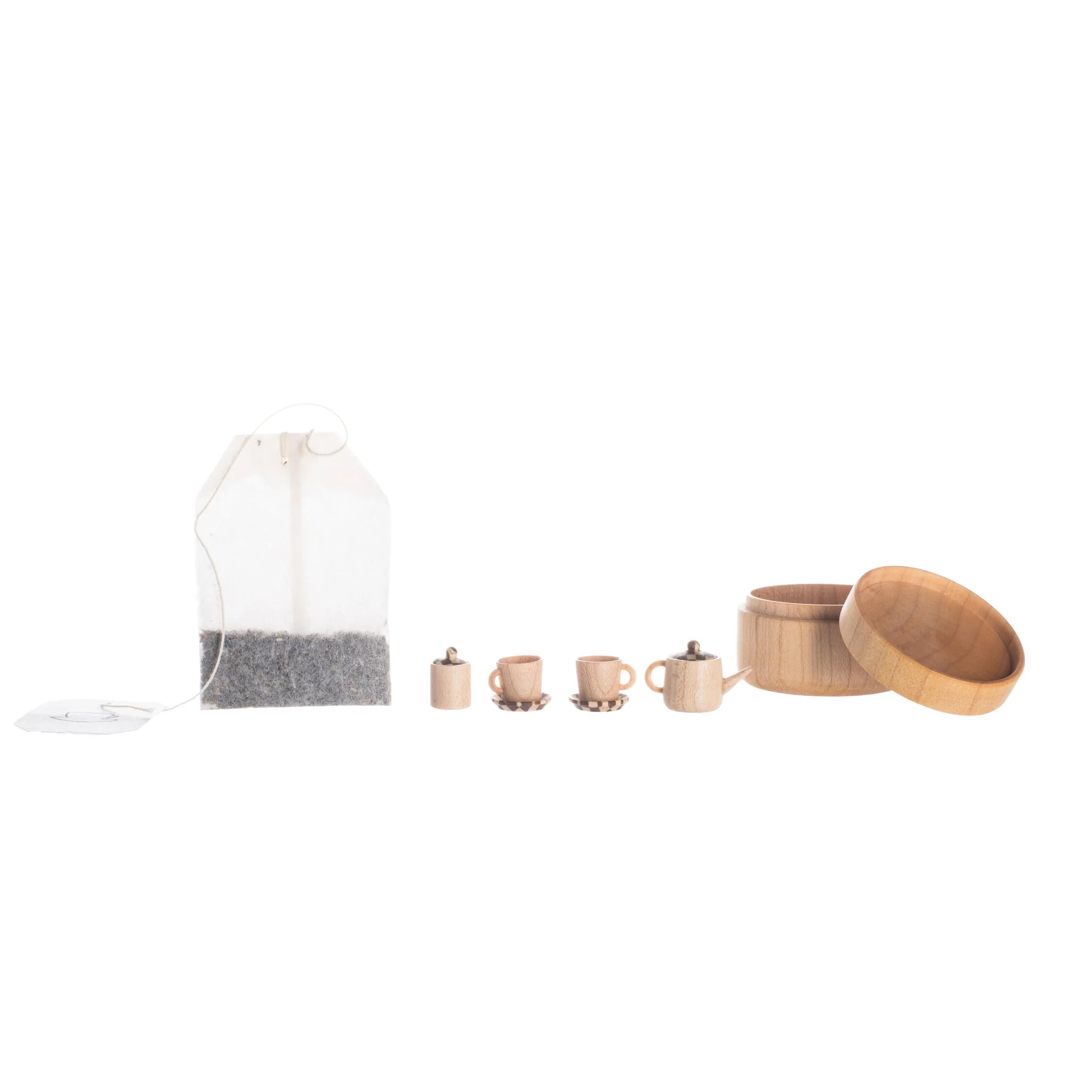 HANDMADE MINIATURE TEA SET - Image 3