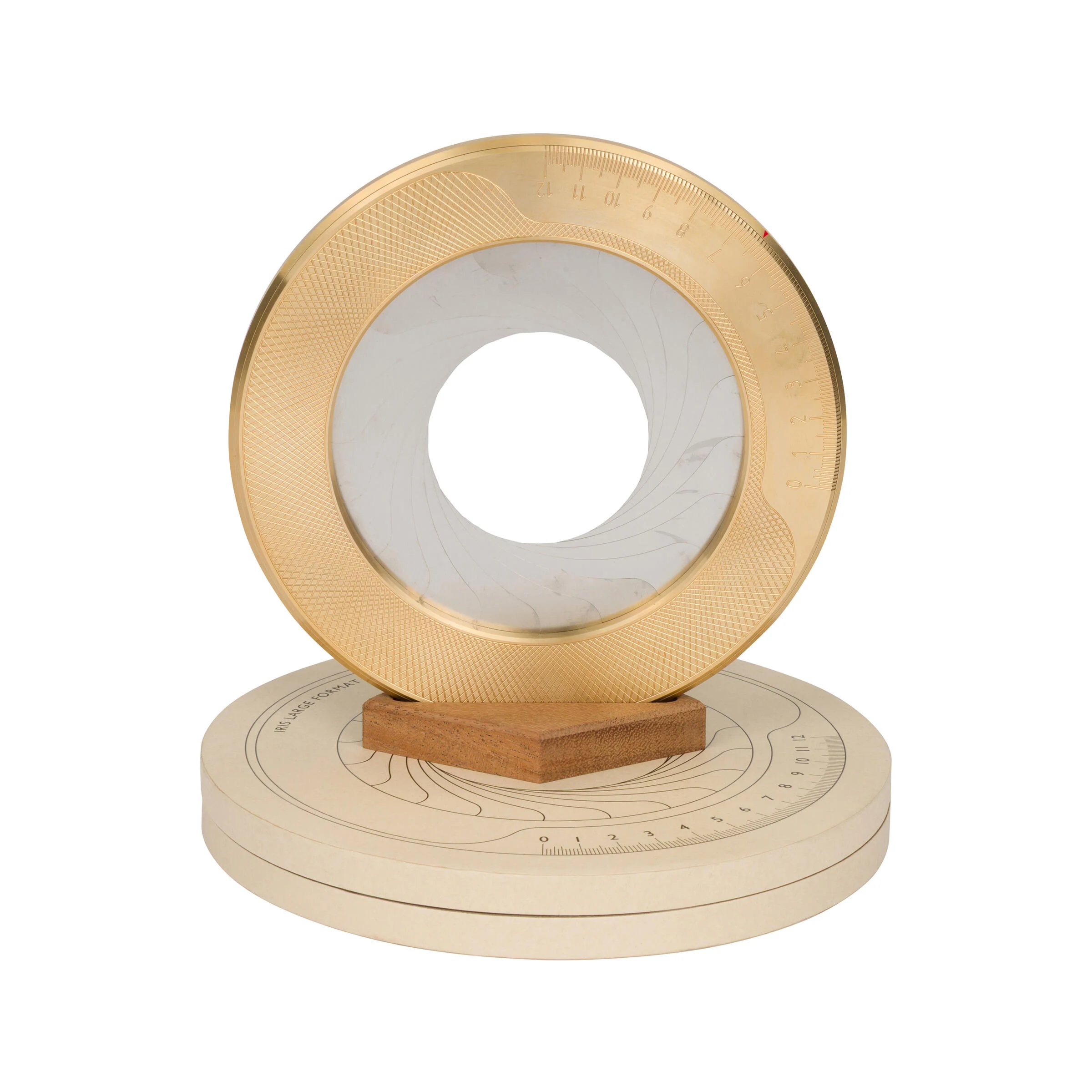 BRASS IRIS DRAWING TOOL - Image 2