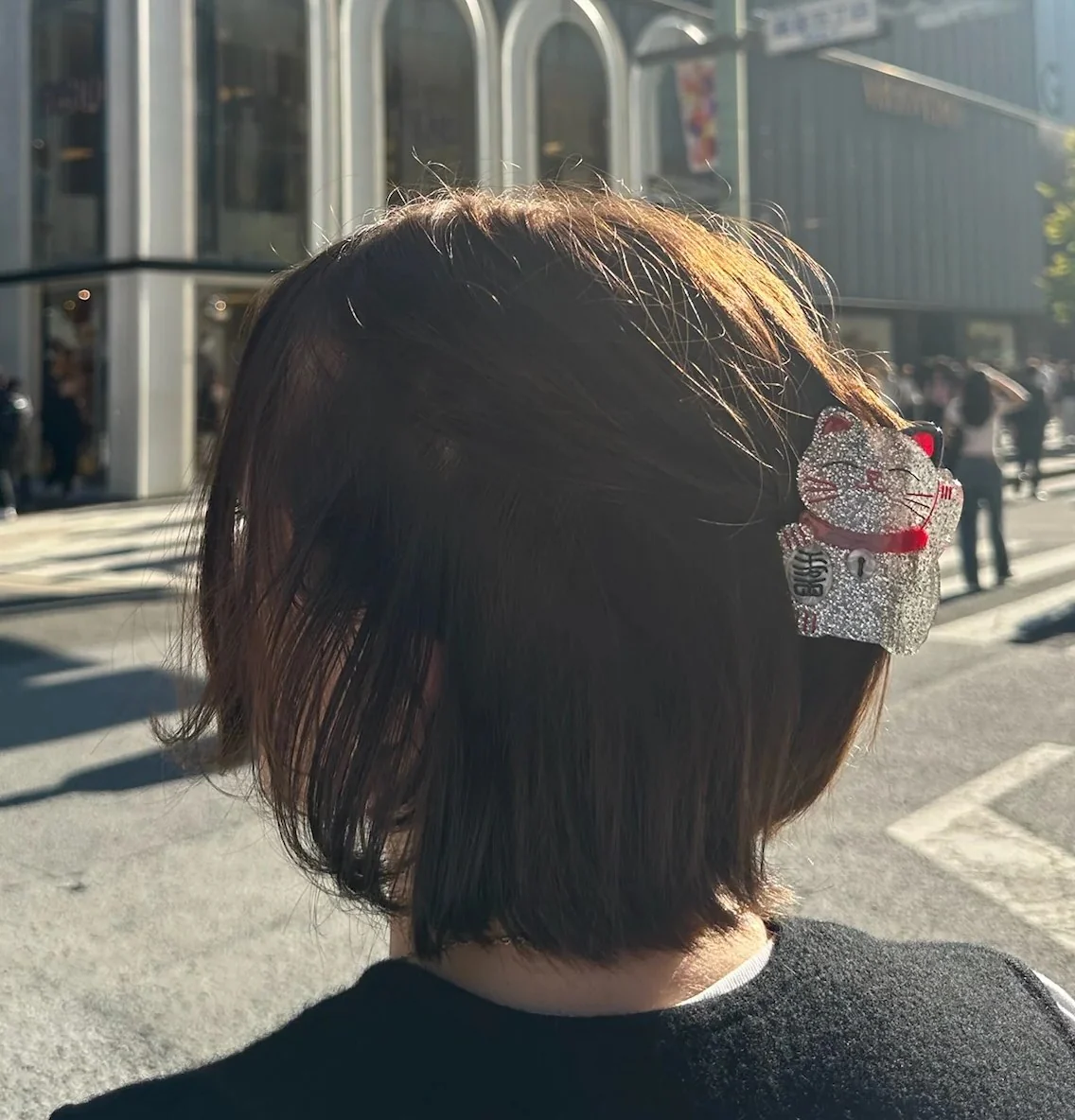LUCKY CAT HAIR CLIP - Image 3