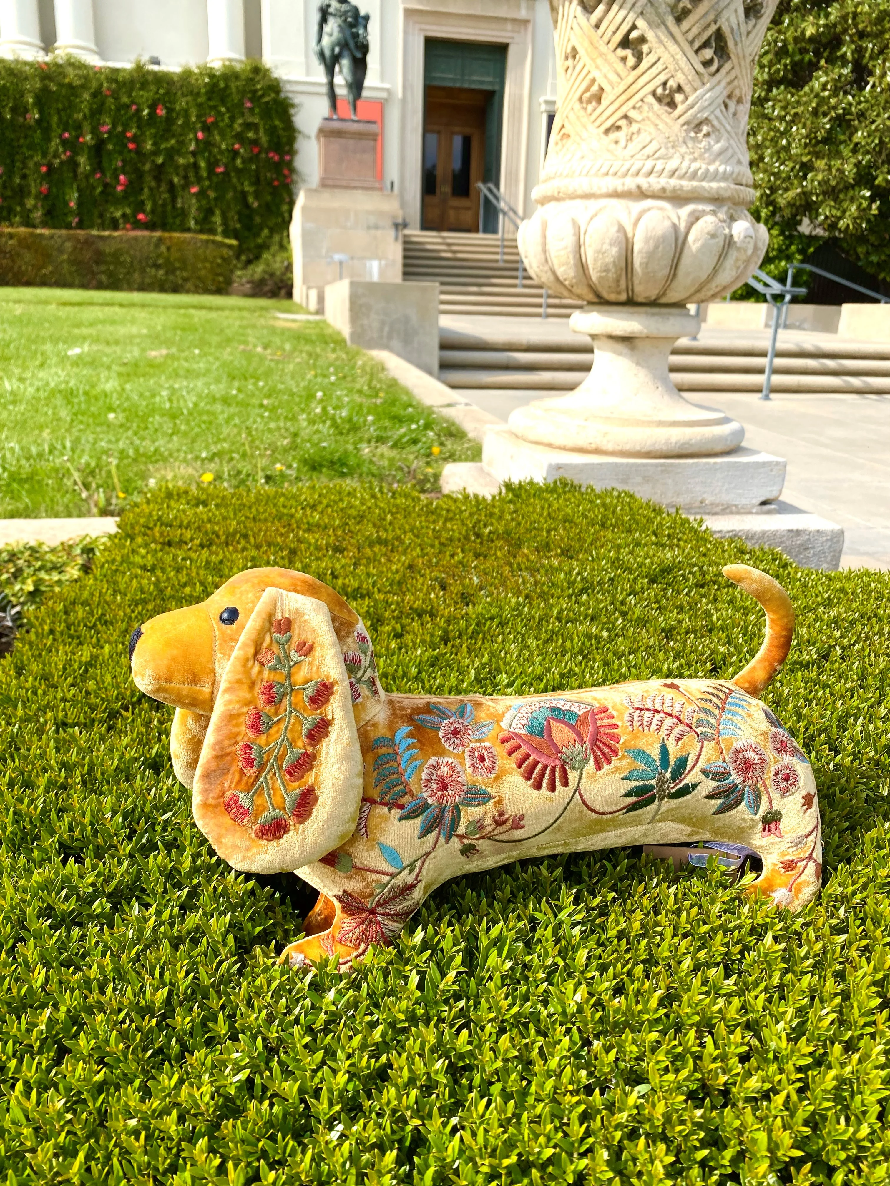 LUXE EMBROIDERED DACHSHUND - Image 5