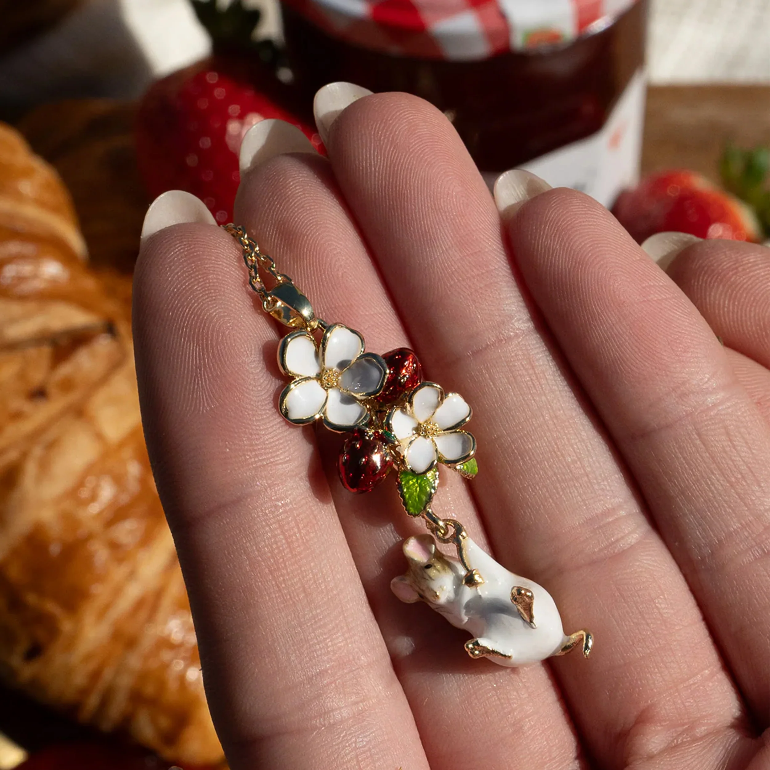STRAWBERRY & MOUSE PENDANT NECKLACE - Image 4