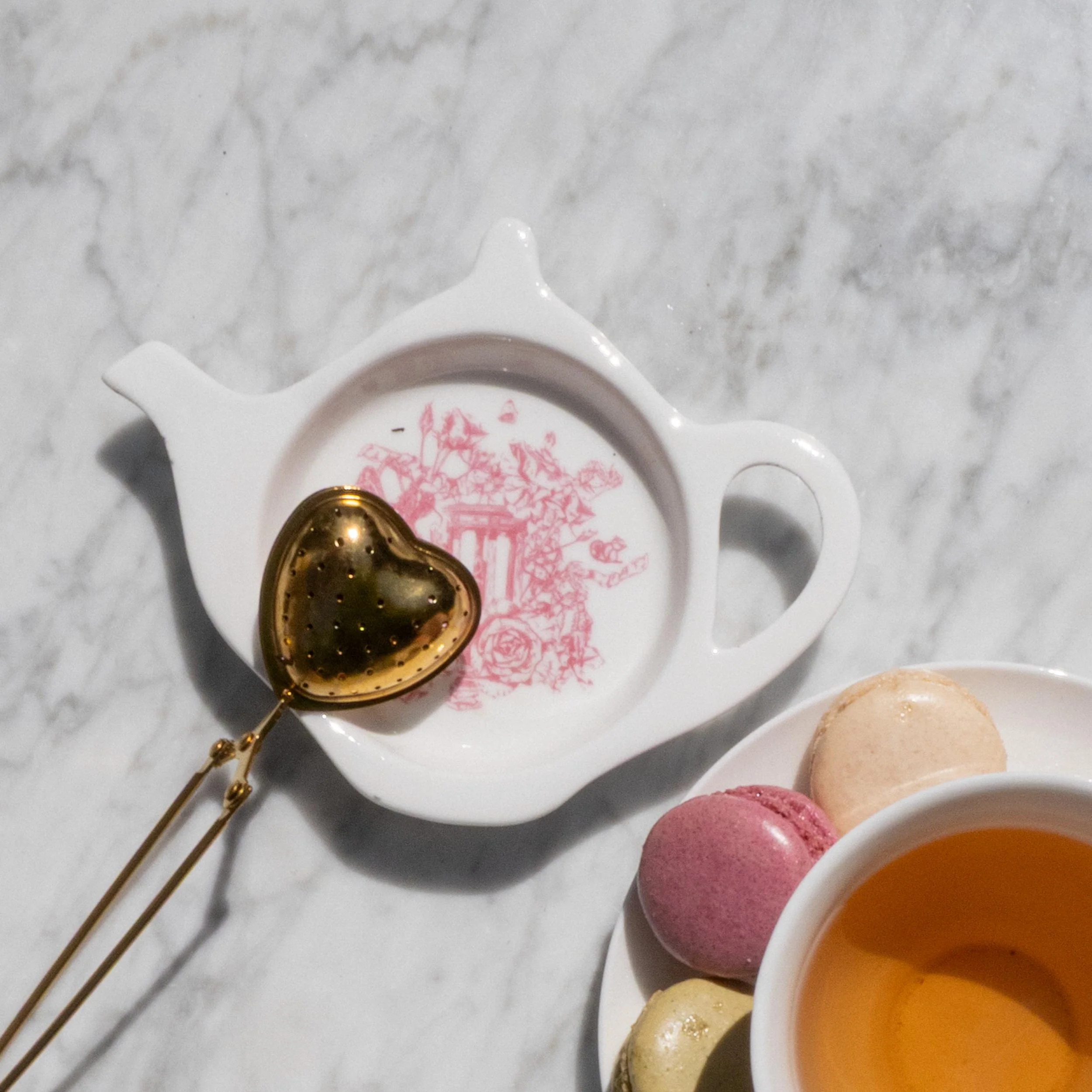 HUNTINGTON ROSE GARDEN TOILE TEA TRIVET - Image 2