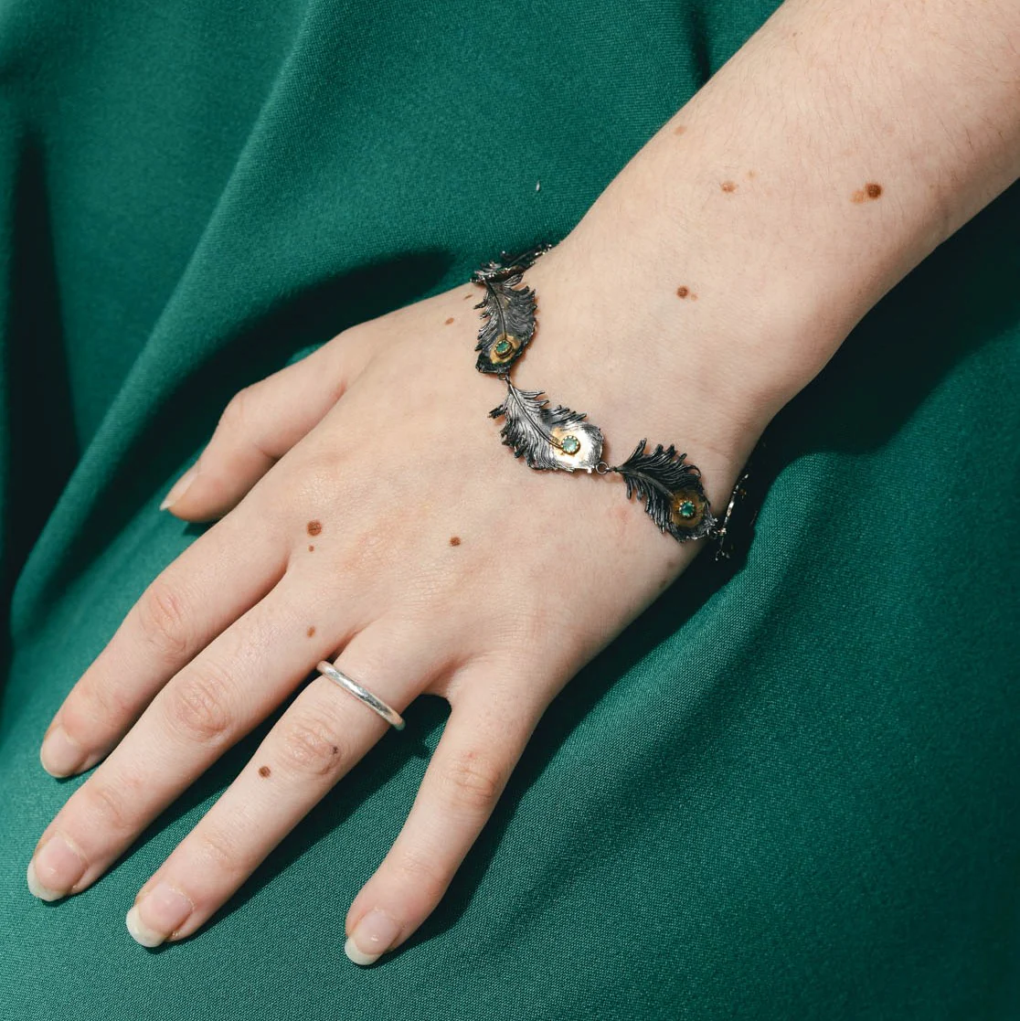 SEVEN PEACOCK FEATHERS BRACELET - Image 3