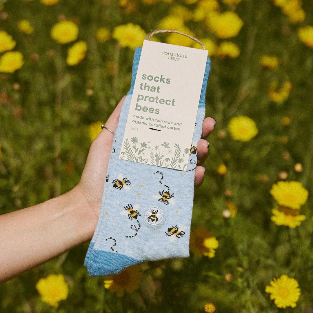 SOCKS THAT PROTECT BEES - Image 3