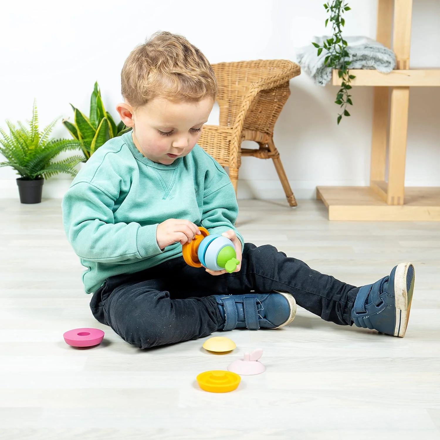 STACKING APPLE AND PEAR PLAYSET - Image 4