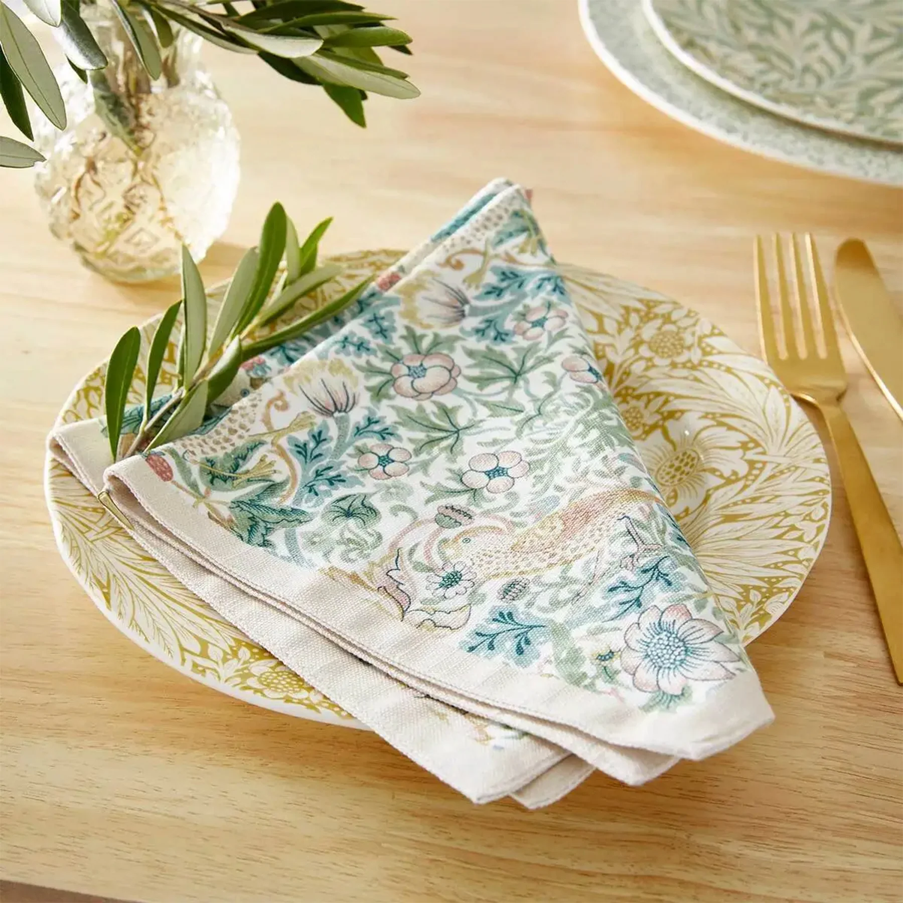 STRAWBERRY THIEF COTTON NAPKINS - SET OF TWO - Image 3