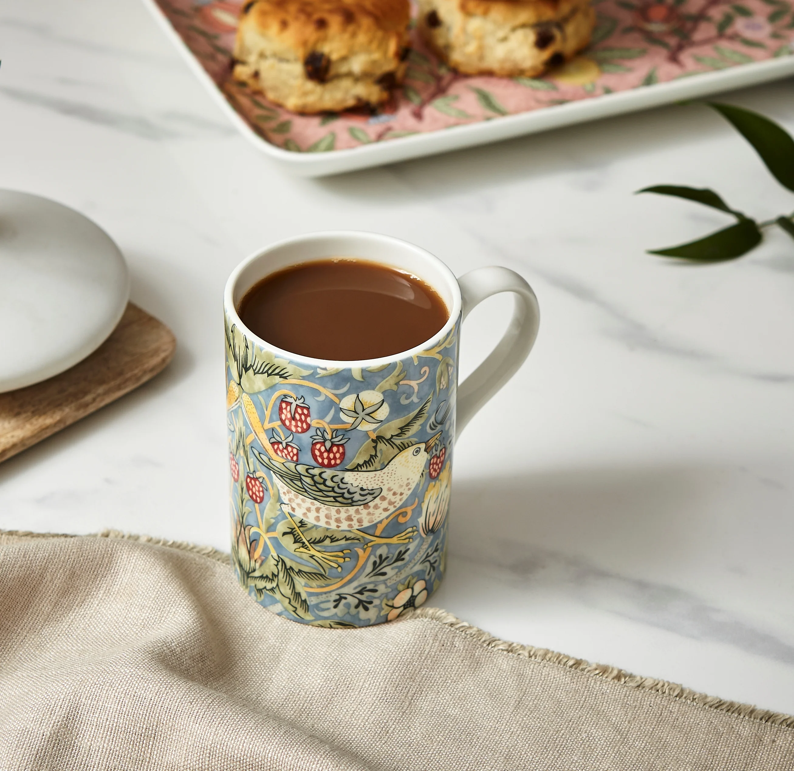 STRAWBERRY THIEF MUG - BLUE - Image 3