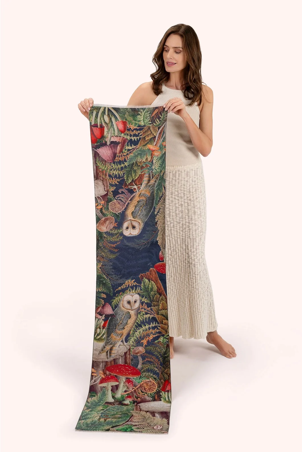 WILD WOODLAND OWL SCARF - Image 3